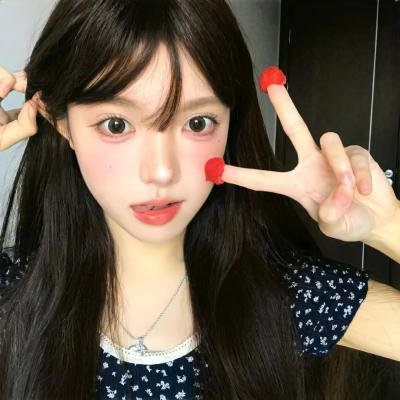 丑小鸭路人甲哥哥们抱她回家